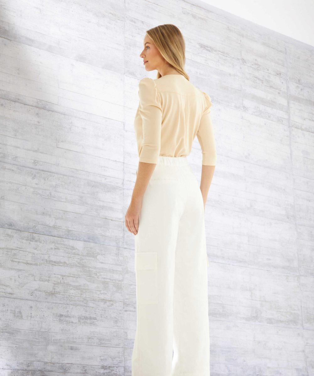 Alternative view of BODY NORA - IORANE