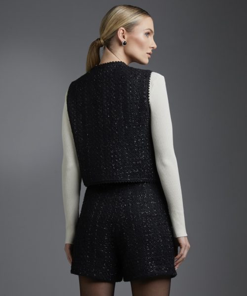 Alternative view of Colete Clarice Preto - iorane