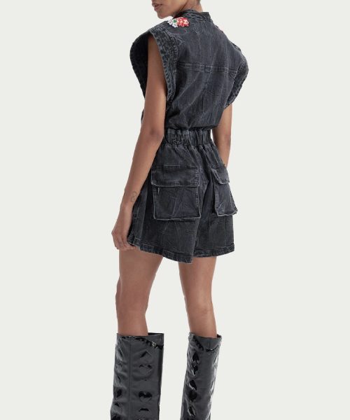 Alternative view of Macacao Jeans Curto Bordado Preto - Amar de Amarante