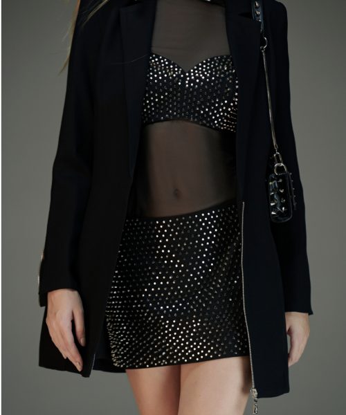 Alternative view of Conjunto Top e Saia Tachas - Caos