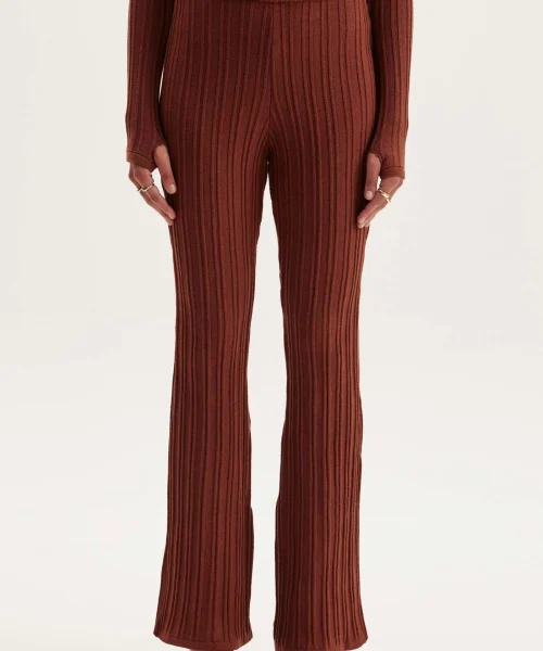 Alternative view of Calça Tricot Flare Cintura Alta - Amarante do Brasil