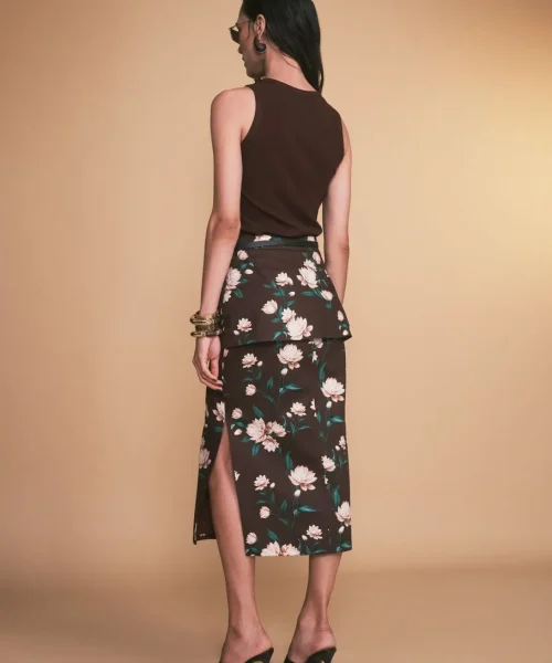 Alternative view of Saia Lis Peonia - Iorane