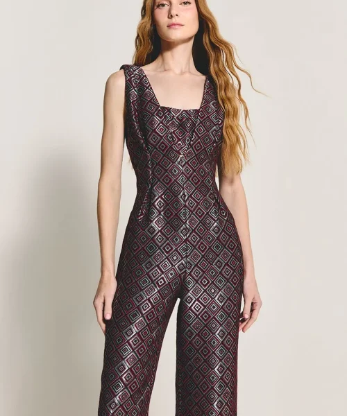 Alternative view of Macacão Helena Vermelho Goiaba - ByNV