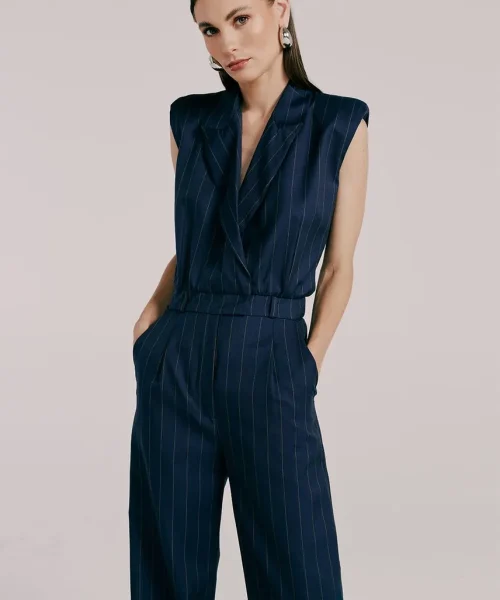 Alternative view of Macacão Nataly - ByNV