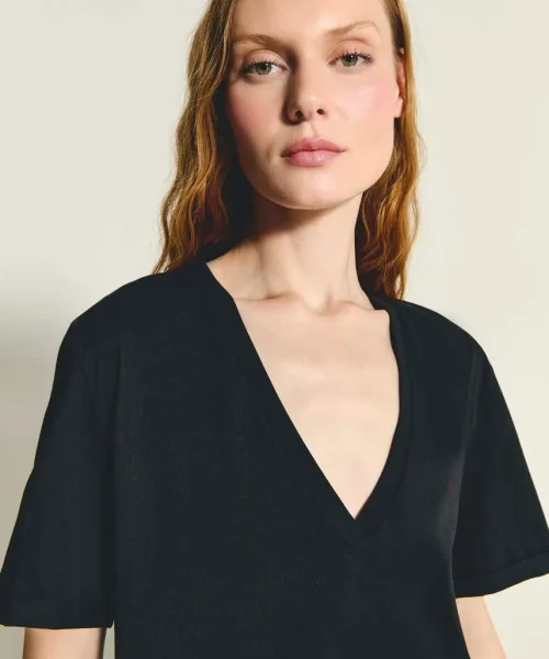 Alternative view of T-shirt Analu - Bynv