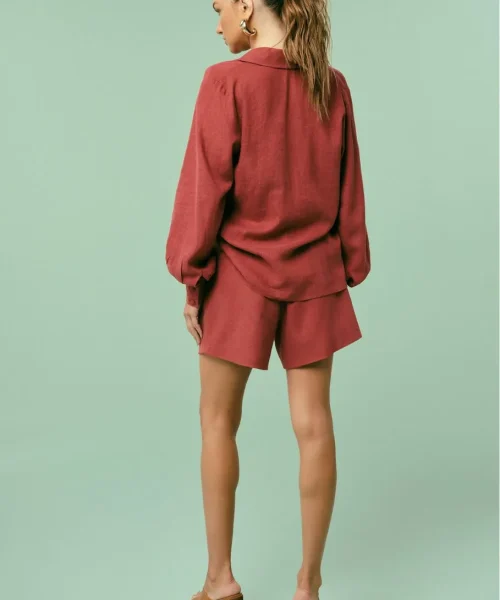 Alternative view of Short Cris Ferrugem - Iorane