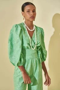 Blusa Cropped Bordada Verde Lupy - L'Cecci