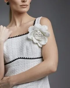 Broche Flor Clarice Off White - Iorane