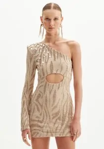 VESTIDO CURTO COM CUT OFF - AMARANTE