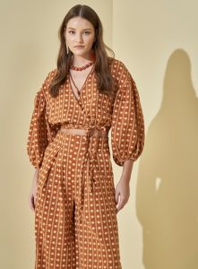 Blusa Laise com Mangas Bufantes - L'Cecci